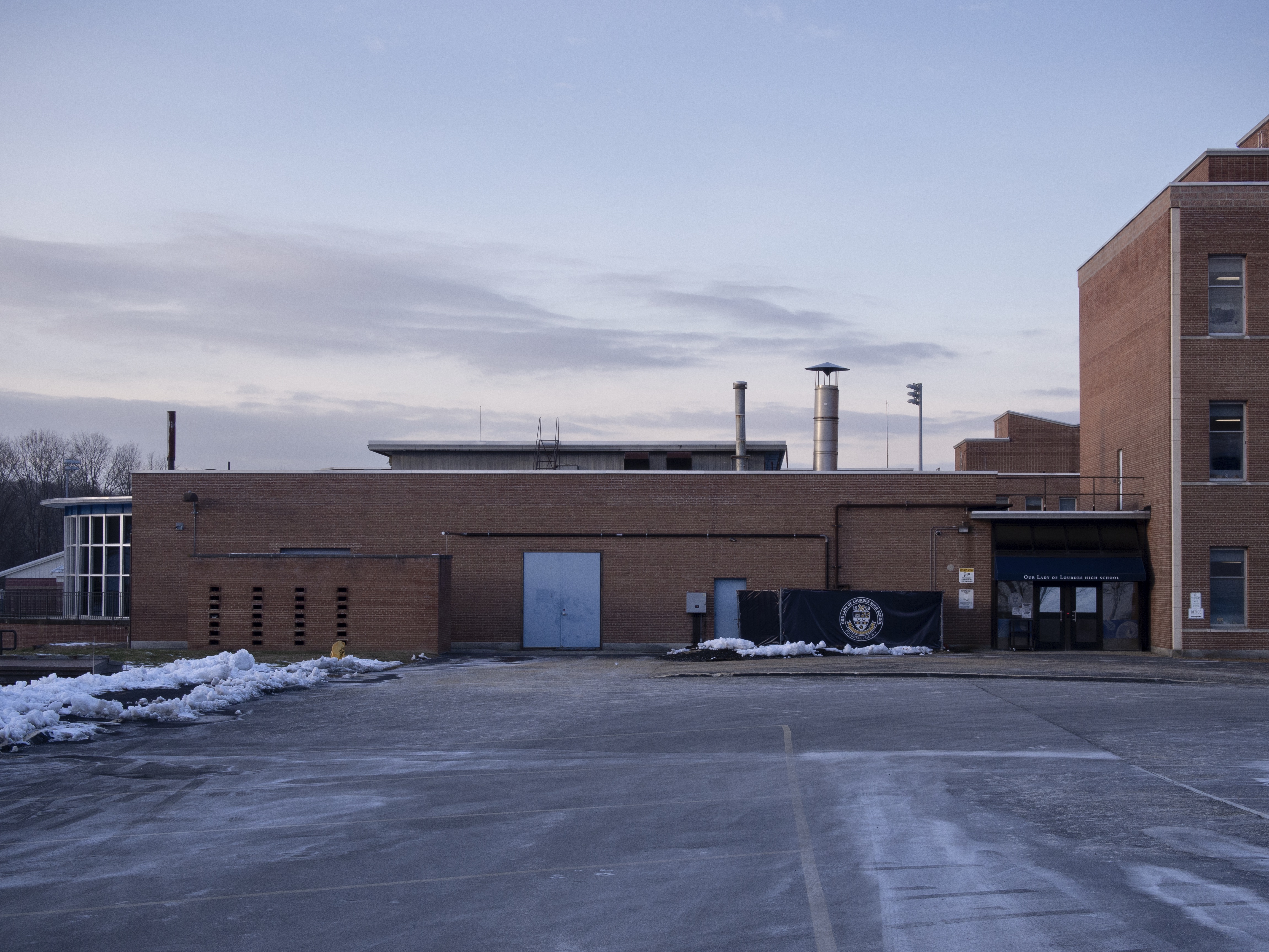 valleyvalley school 1